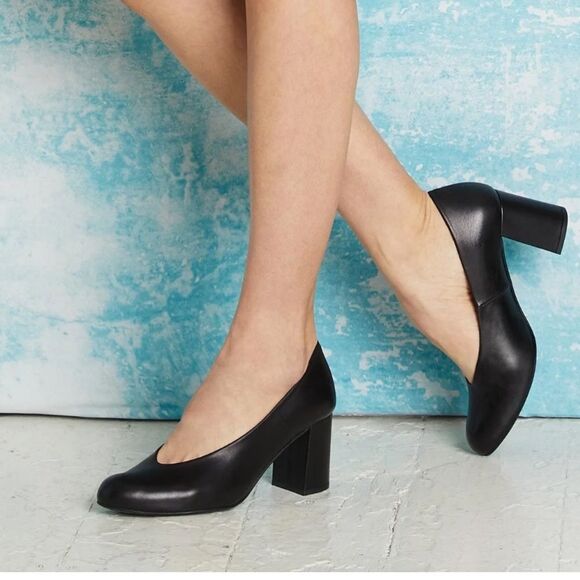 Sole Bliss Black Women's Heels - Picture 12 of 12